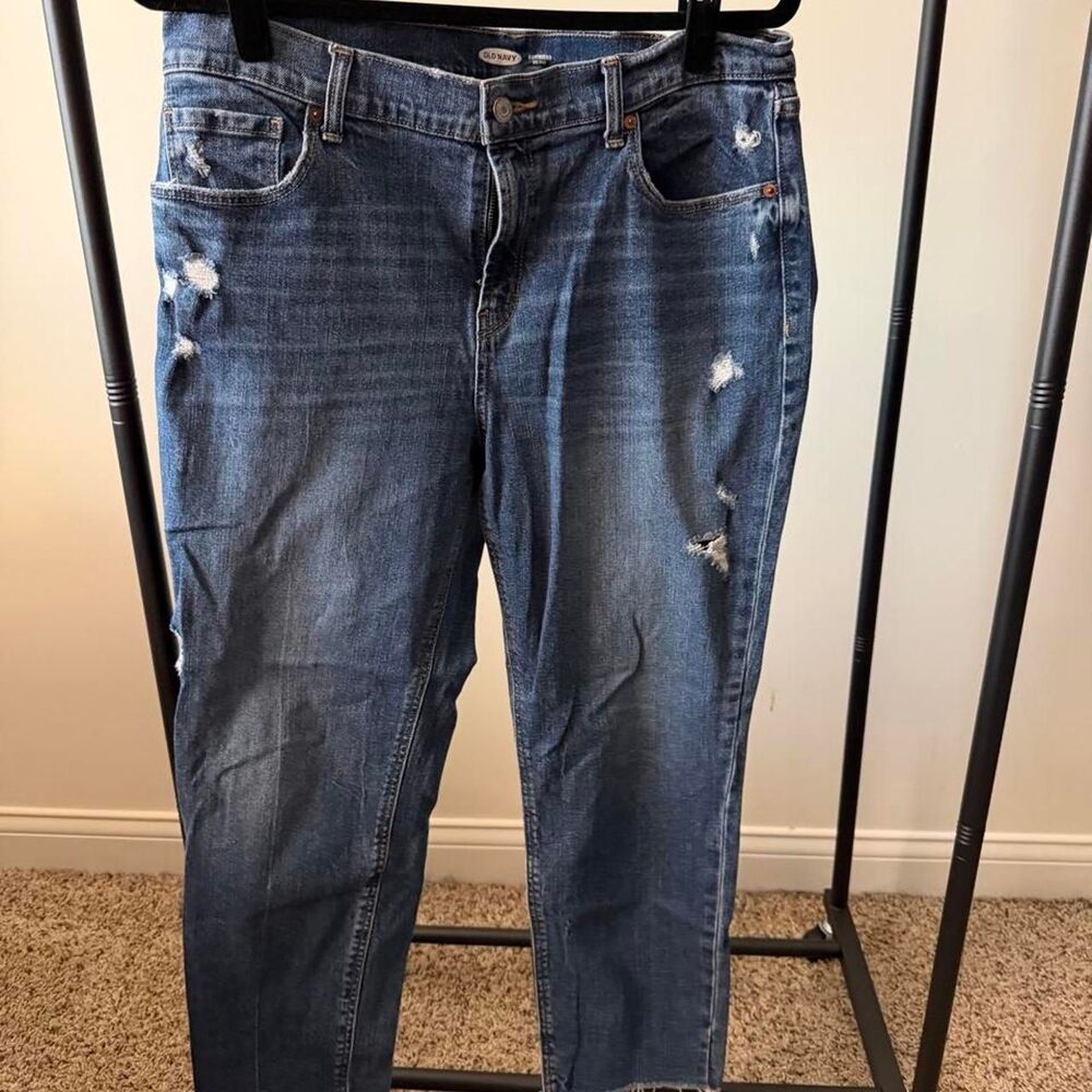 Distressed Boyfriend Jeans; Old Navy; Size 12